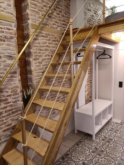 Refuge In Madrid Apartment Luaran gambar