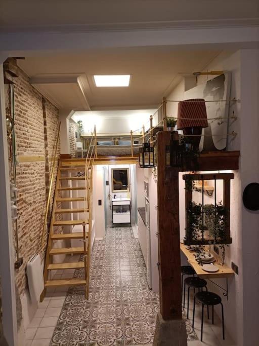 Refuge In Madrid Apartment Luaran gambar